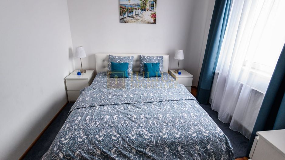 Piata Unirii|, apartament lux| cladire istorica| centrala proprie| 04.10.26 - Poză 5