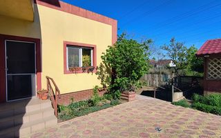 Năvodari | Casă spațioasă cu teren mare - Poză 3