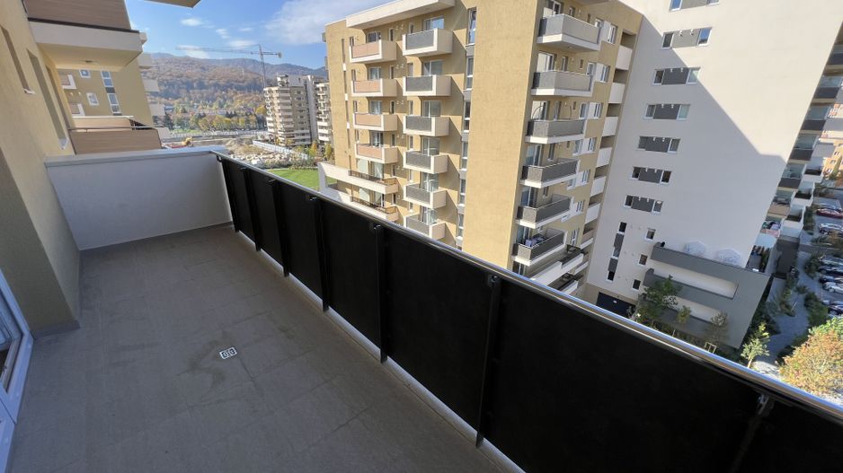 Apartament cu 2 camere in Urban Plaza - Poză 4