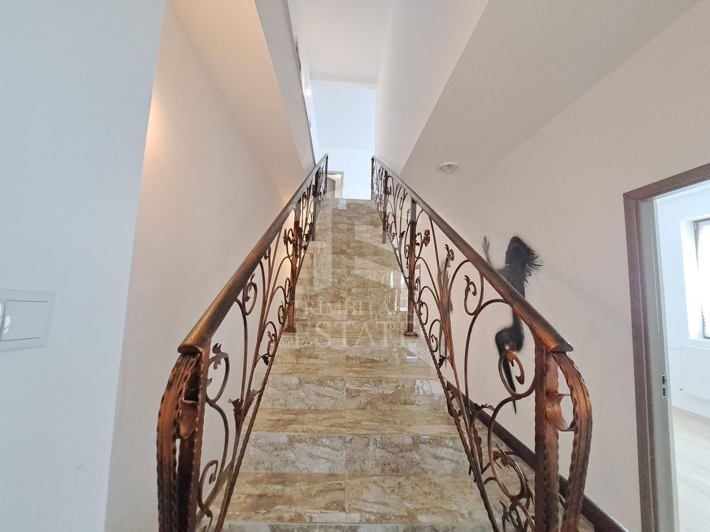 Casa P+3 Timpuri Noi - Poză 15