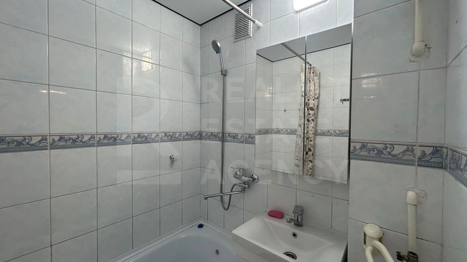 Chirie, apartament 3 camere 70 mp, str. Mihail Lomonosov, Centru - Poză 20