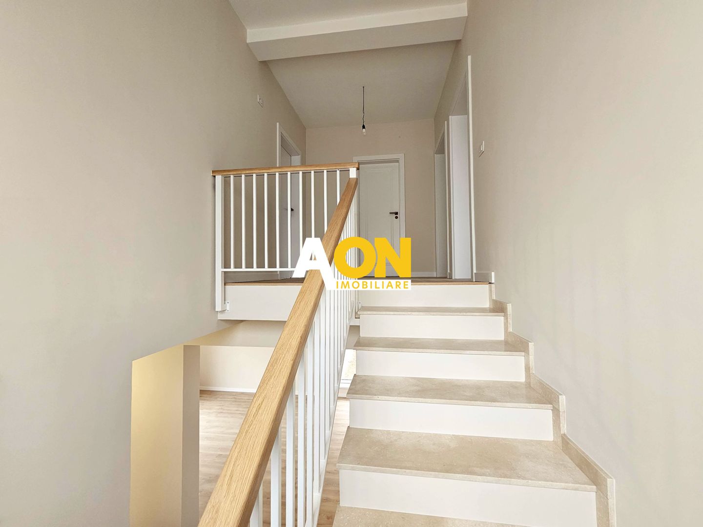 Casă nouă P+1, 4 camere, 124 mp utili, panouri solare, cartier Orizont - Poză 9