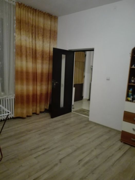 Apartament 2 camere zona Iosefin - curte comuna - Poză 4