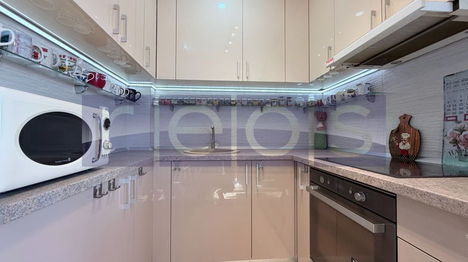 VANZARE APARTAMENT 2 CAMERE | 52,5 MP | MOBILAT SI UTILAT | PARCARE INCLUSA - Poză 5