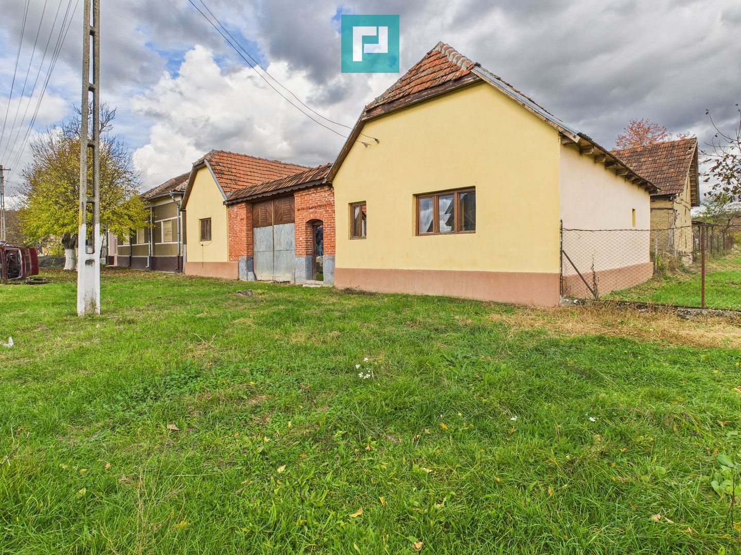 Casă cu 4 camere în Buhani, Dezna - Poză 3