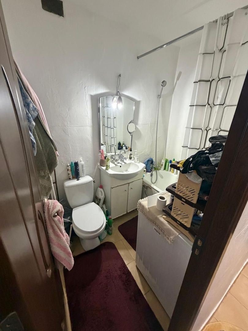 Soarelui | 1 Camera | Mobilat si Utilat - Poză 9