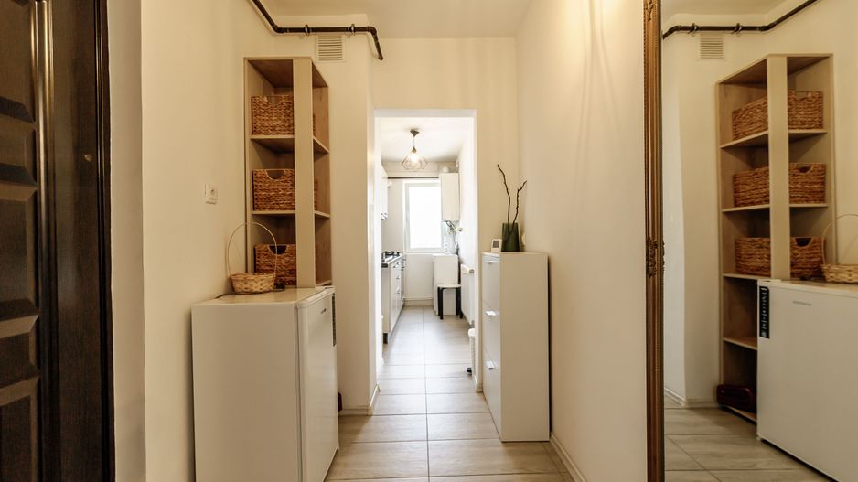 VANDUT! Apartament decomandat 3 camere - Vlaicu - Complet Renovat - Poză 6