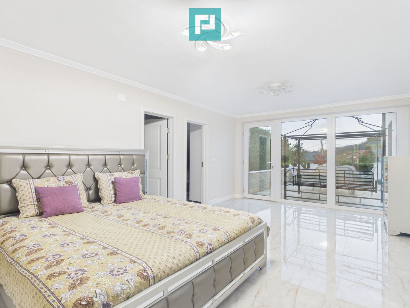 Casă de lux Oncea, piscină, 400 mp - Poză 23