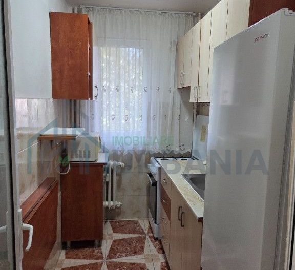 Apartament decomandat cu 2 camere de închiriat în Podul Roș, Iași - Poză 4