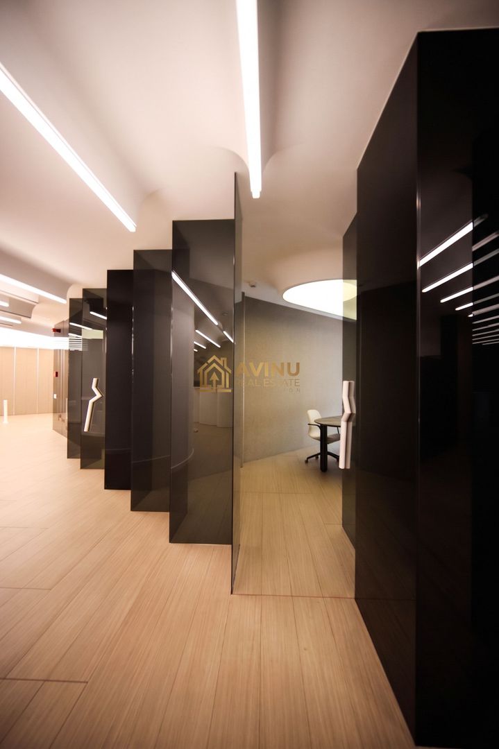 Spațiu Comercial Versatil 356mp în Cortina North | 0% Comision - Poză 12