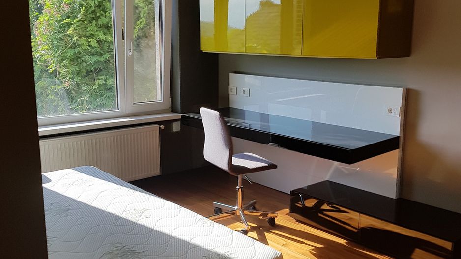 De inchiriat! Casă deosebita in Gruia, panorama spectaculoasa! - Poză 12