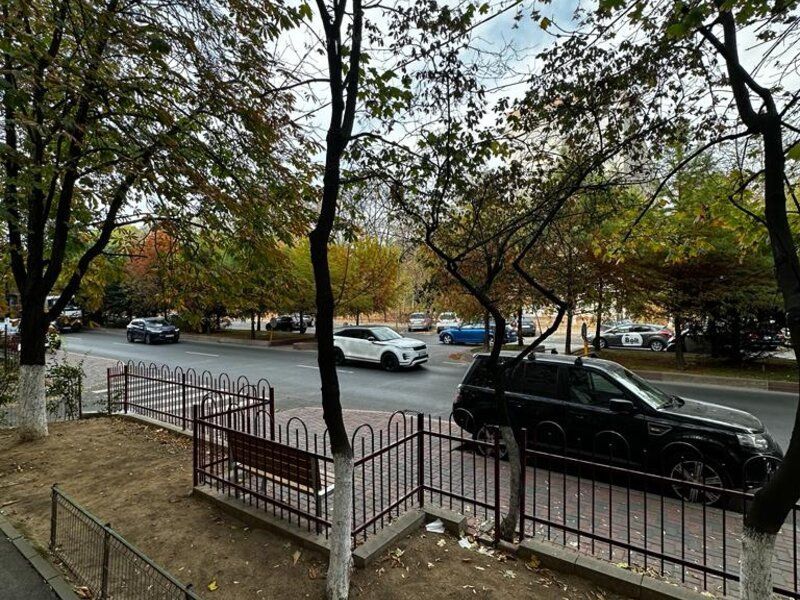 Apartament /Spatiu Birou Baba Novac Parter-Stradal - Poză 1