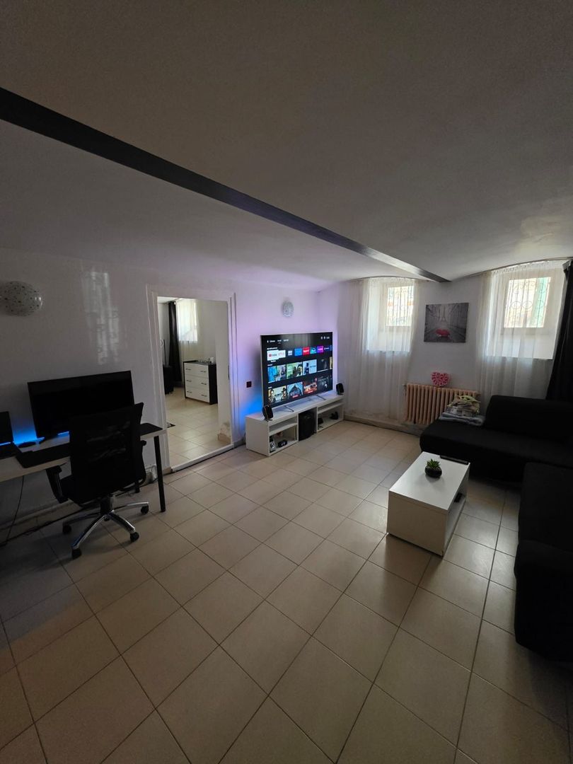 Apartament generos 4 camere la 5 minute de Piața Victoriei - Poză 8