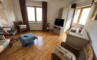 Vila individuala de lux de inchiriat, in cartier Gruia aproape de Cetatuie! - Poză 8