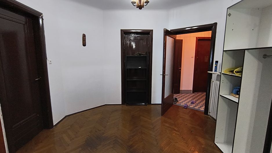 Calea Victoriei- Cismigiu- Sala Palatului- Biserica Luterana - Poză 11