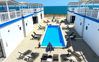 10 Casute Greek Bungalows , Piscina, la Malul Marii, Afacere la Cheie - Poză 1