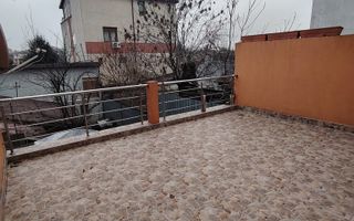 Vilă spațioasă P+1+M cu curte și garaj – Colentina - Poză 16