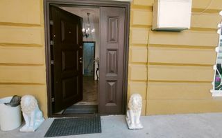 APARTAMENT ULTRACENTRAL , PIATA UNIRII, CUZA VODA 70 MP PLUS CURTE - Poză 59