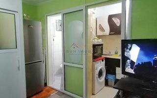 Garsoniera, zona centrala, renovata si mobilata, Campina, Prahova - Poză 1