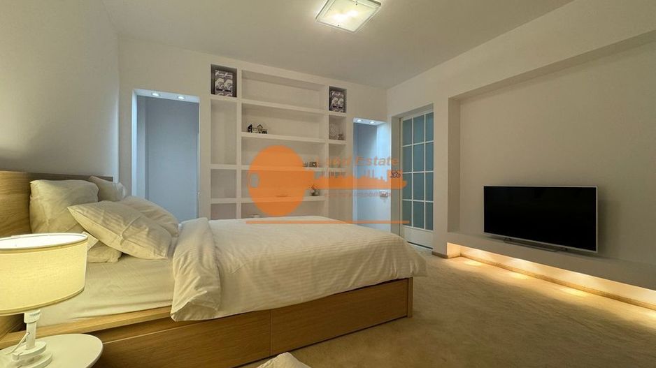 Studio Modern cu Vedere la lacul Herastrau - Poză 4