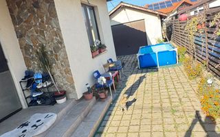 🏡 CASĂ DE VÂNZARE ÎNTR-O ZONĂ BUNĂ – CONFORT, SPAȚIU ȘI POSIBILITATE - Poză 3