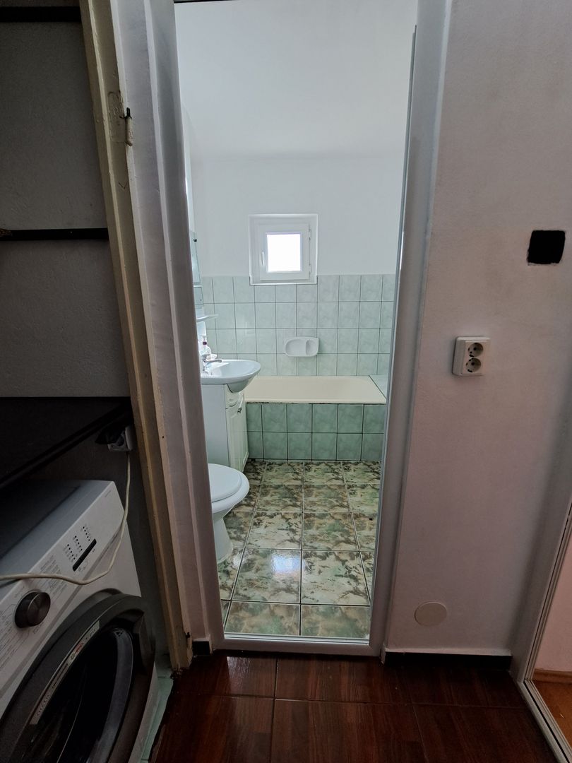 Apartament 2 cam dec, Sid Vest,2 balcoane,mobilat si utilat - Poză 5