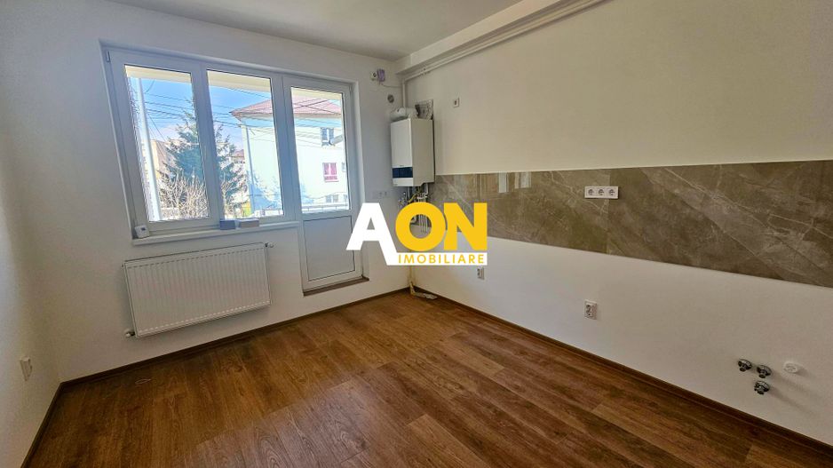 Apartament cu o camera, 40 mp utili + balcon 10 mp, etaj 1, Cetate - Poză 3
