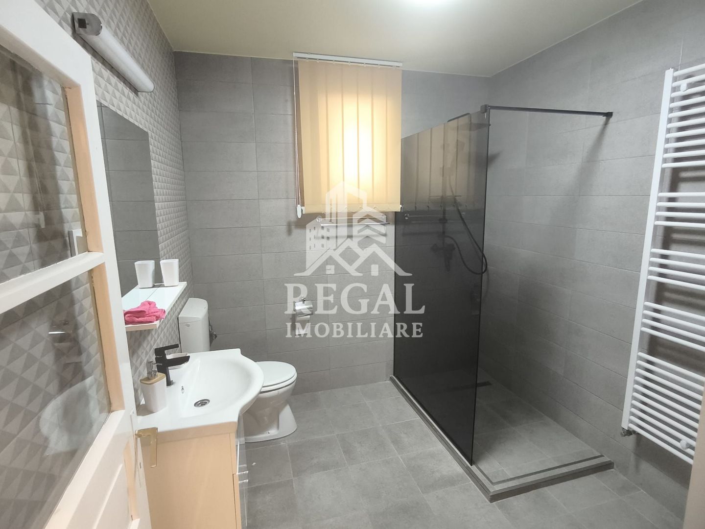 Casă de închiriat cu 4 camere - Piata Obor - Poză 8