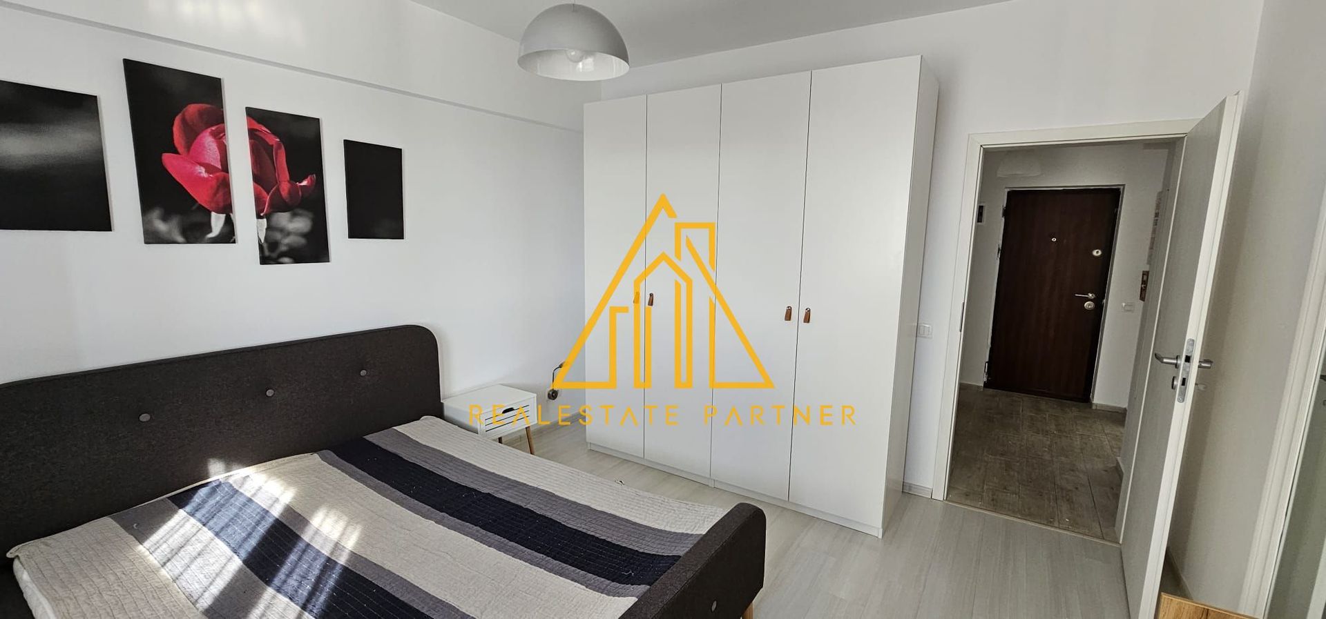 Studio de închiriat 49 m2 pe Bd. Metalurgiei - Poză 3