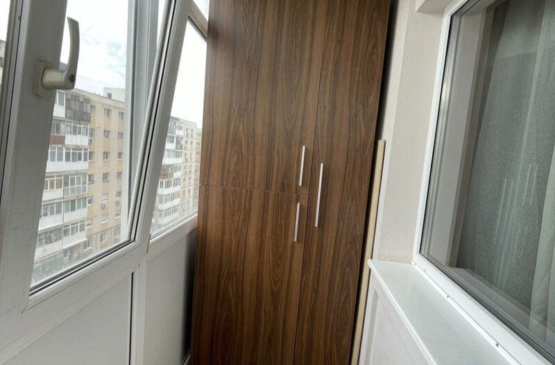 APARTAMENT ULTRAMODERN DECOMANDAT BLOC REABILITAT 70MP METROU GORJULUI - Poză 8