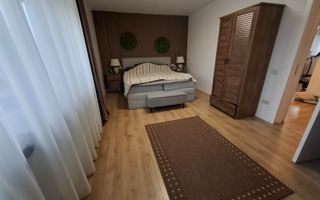 Casa in cartier exclusivist - Poză 10