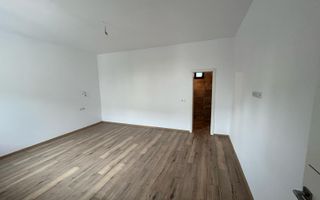 Casă nouă  cu 8 camere, 5 băi și curte – 220 mp utili – 480.000€ - Poză 7