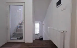Casă 11 camere cu livadă | Dragomirești-Deal | De Închiriat - Poză 13