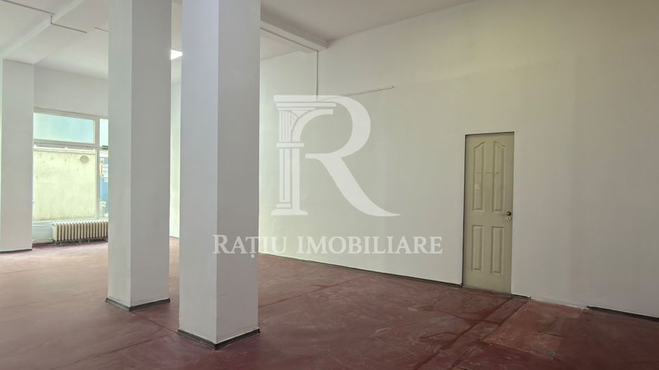 Spațiu comercial de închiriat în Oradea, zona Rogerius - Poză 3