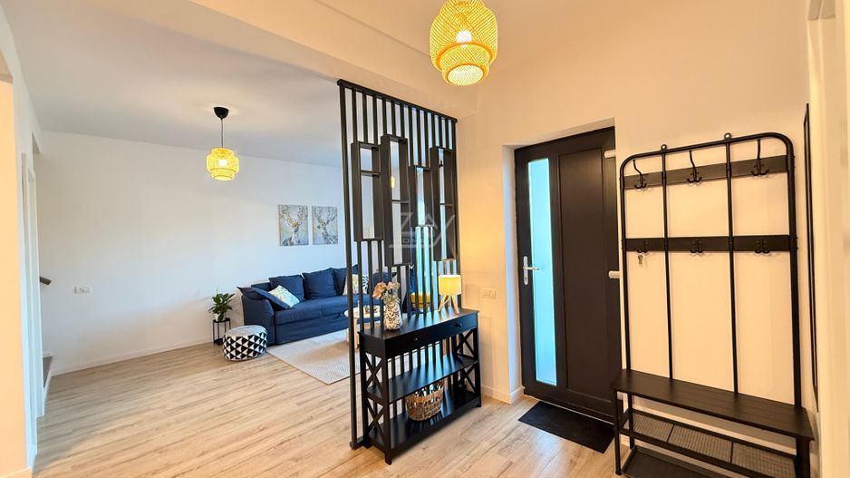 PRIMA INCHIRIERE. Casa moderna si cocheta. Curte amenajata. Loc de parcare. - Poză 5