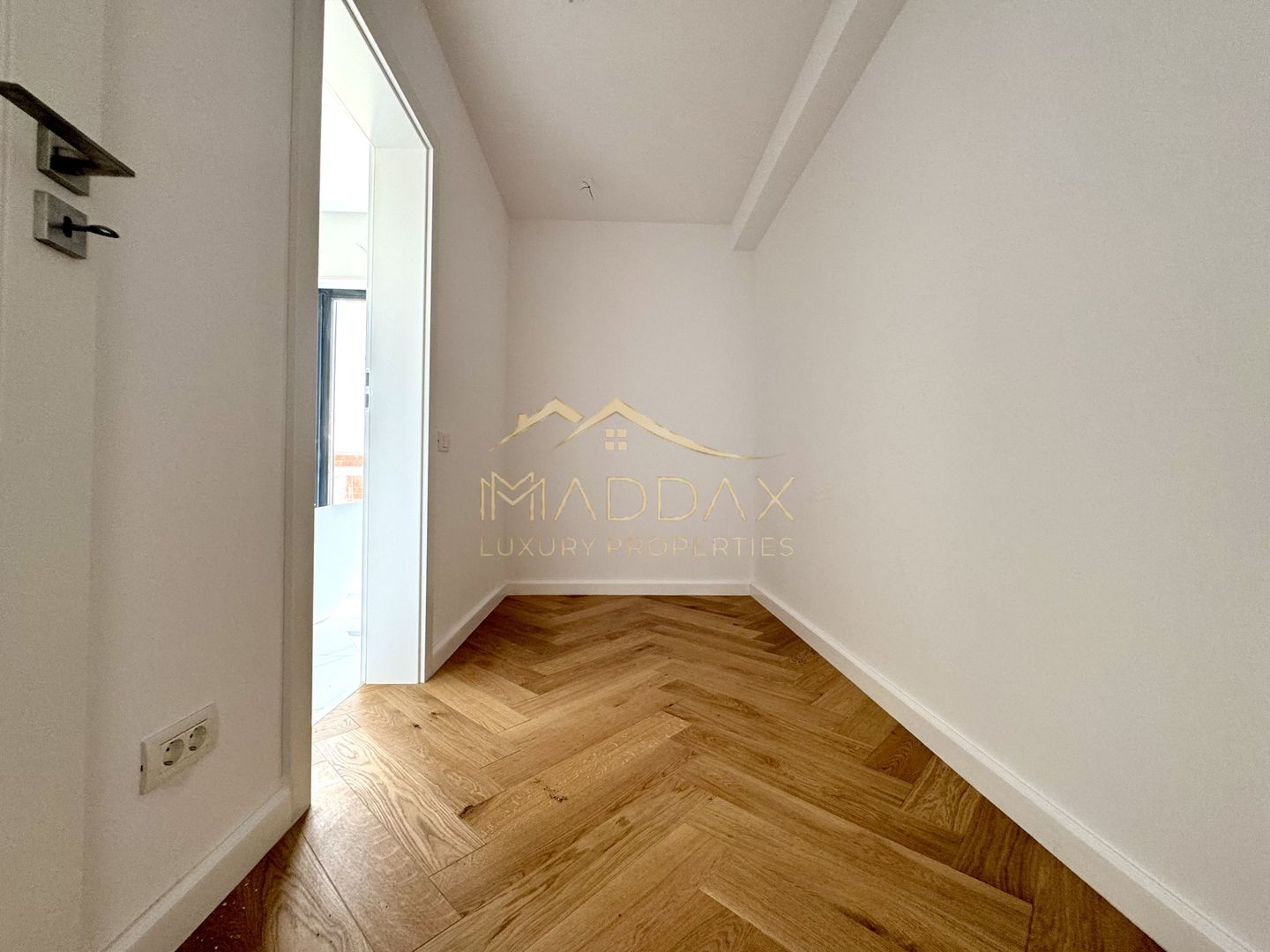 Vila cu 4 camere *580mp teren* // Corbeanca Lake View - Poză 47