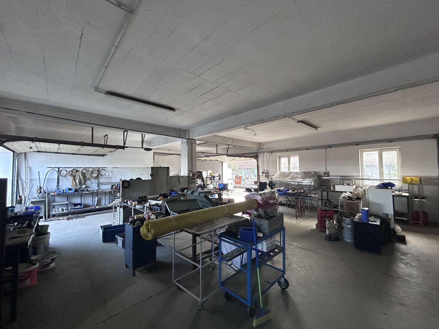 Clădire multifuncțională de închiriat – zonă cu acces TIR - Poză 2