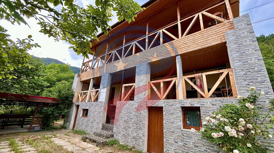 Pensiune in Dubova de vanzare - Poză 4