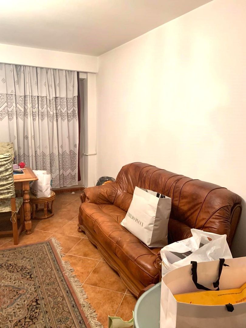 Vanzare 3 Camere Langa Camera de Comert, 8 min Metrou Unirii - Ideal Investitie - Poză 7