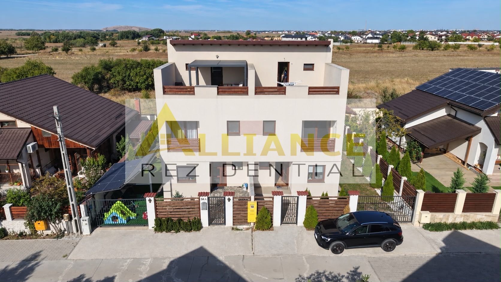 Casă P\+E\+M, complet mobilată, 4 camere, 3 dormitoare, matrimonial - Poză 3