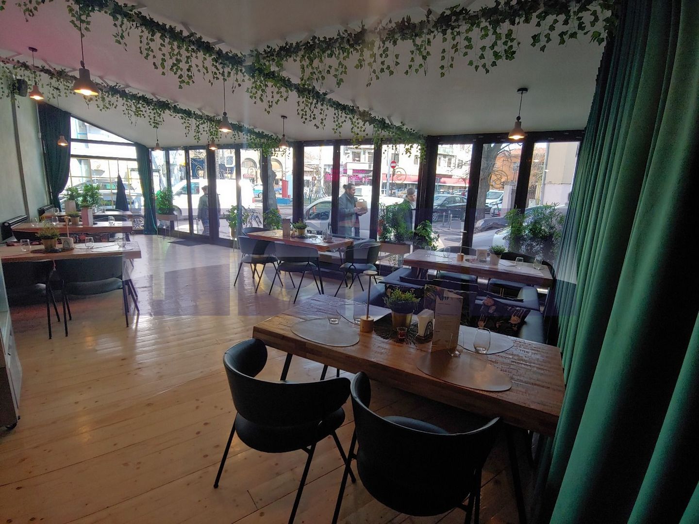 NCHIRIERE SPATIU COMERCIAL + TERASA | EMINESCU - DACIA 200MP HORECA RESTAURANT - Poză 3