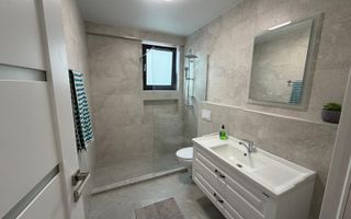 Inchiriere apartament 2 camere, Micro 14, 58 mp, 550 EURO/Luna - Poză 5