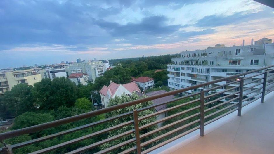 Penthouse 3 camere Soseaua Nordului - Poză 2