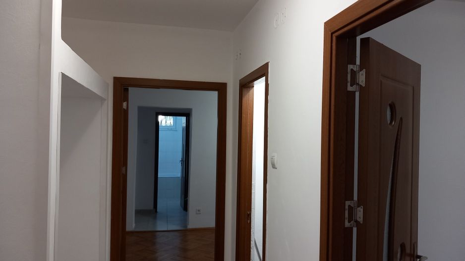 BRASADAS vinde ap 2 cam 48mp nemobilat PARTER Baba Novac 2. - Poză 5