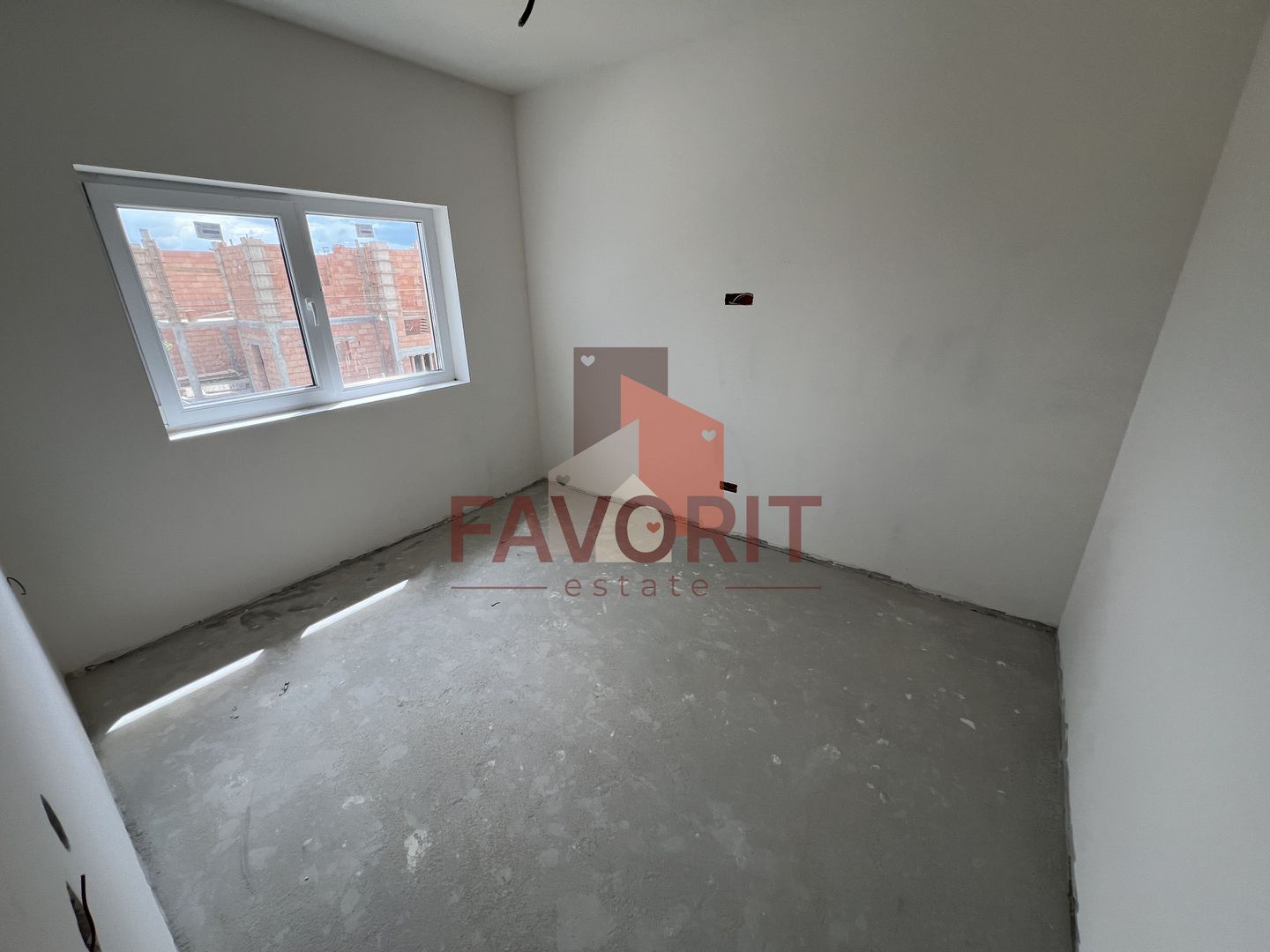 Duplex 4 camere despartit prin camera tehnica | Chisoda - Poză 10