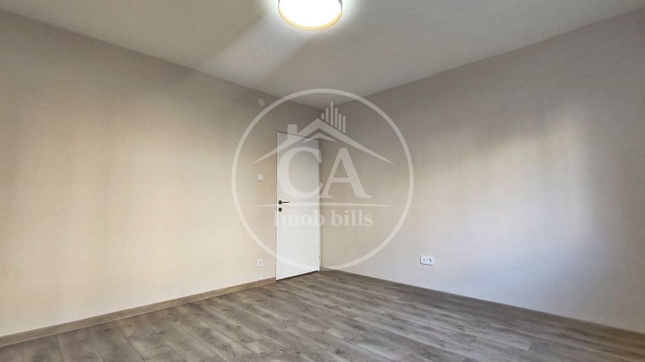 Apartament de vânzare cu 1 camere în zona Rogerius, Oradea - Poză 3