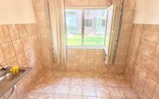 Apartament 3 camere, parter – Tineretului - Poză 1