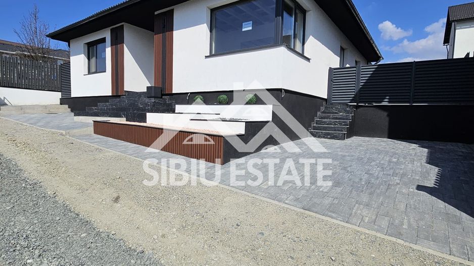 Casă individuală premium în Sura Mare–confort, eleganță și liniste - Poză 3