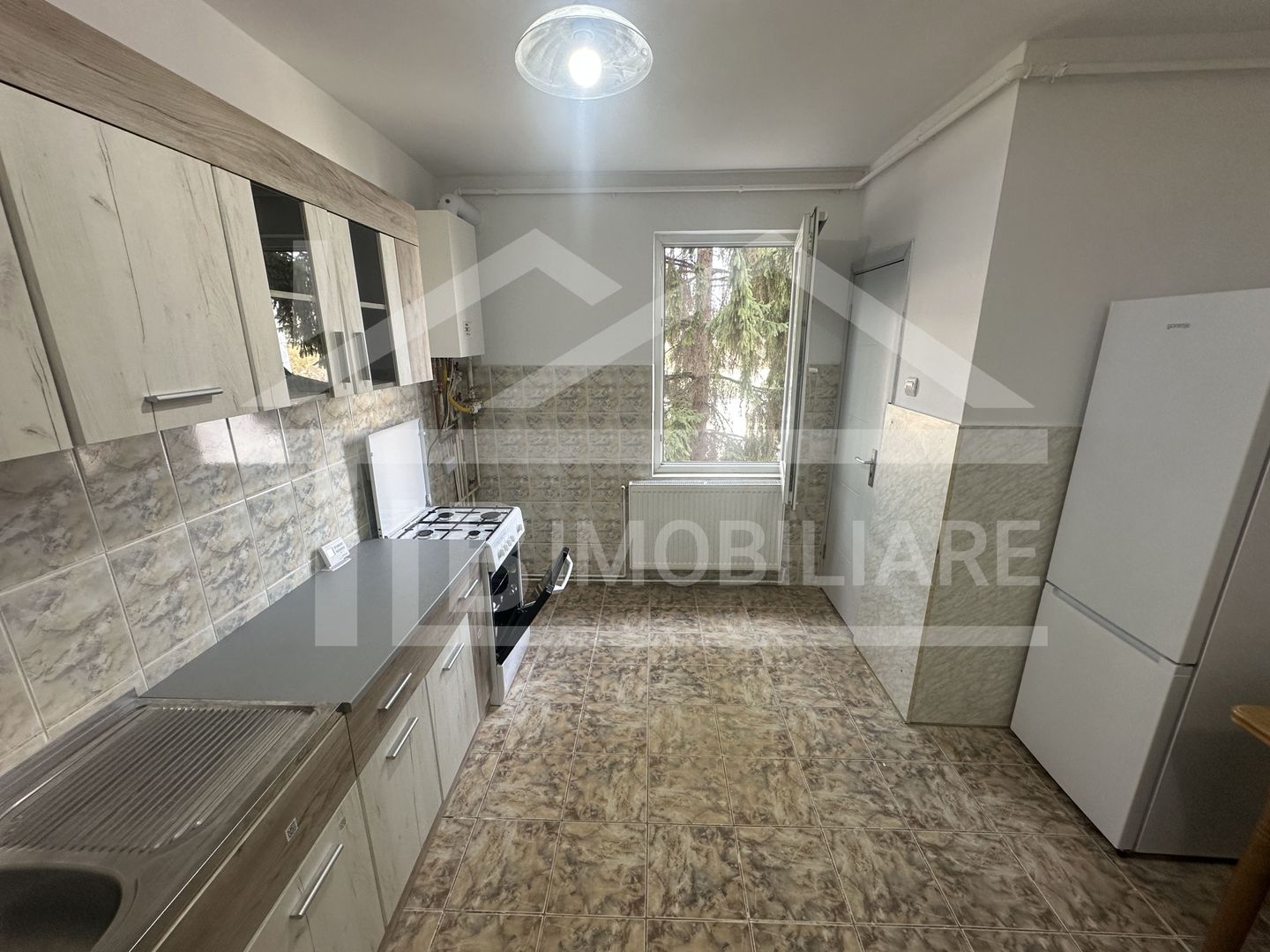 Apartament de 2 camere, 52mp, decomadat,  Zona Pandurilor - Poză 4