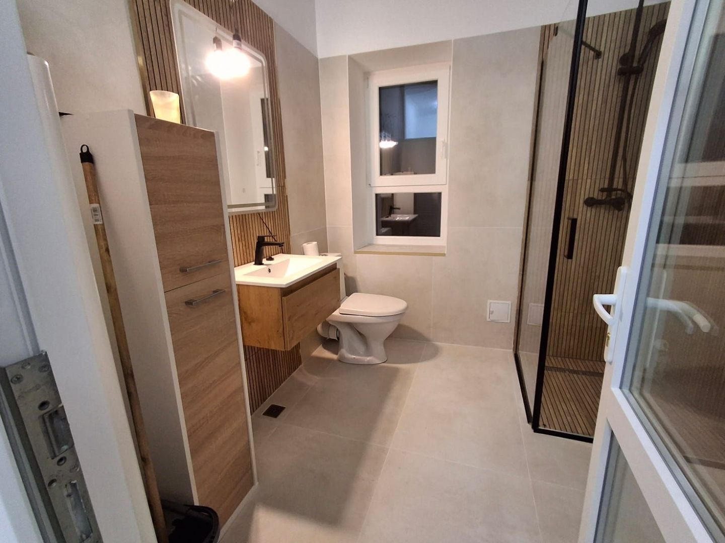 Apartament cu 3 camere la vila, de vanzare, zona Stefan cel Mare, Sibiu - Poză 6